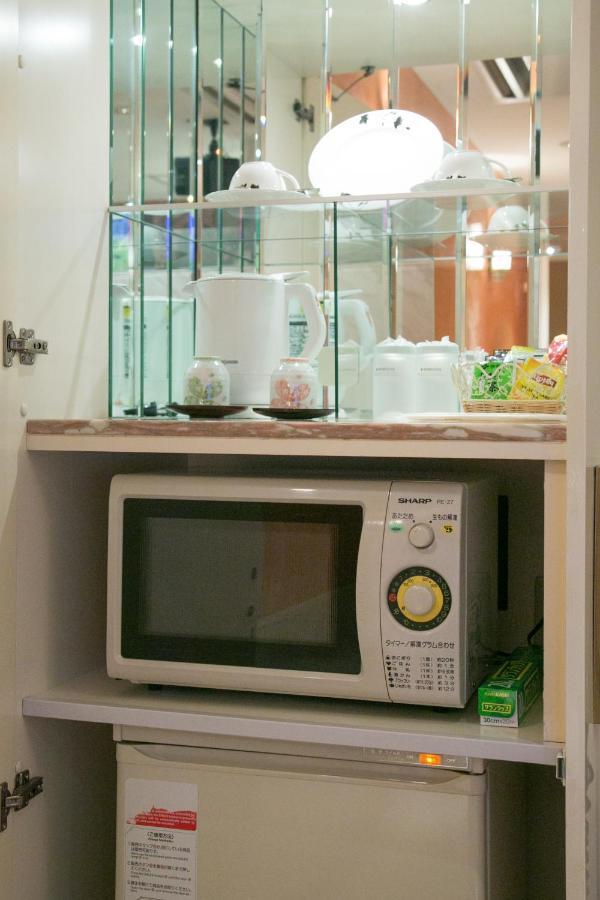 Hotel D-Wave Shinjuku（Adult Only) Токио Экстерьер фото
